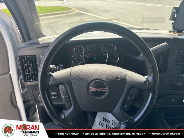 2023 GMC Savana Cutaway 4500 4500 Van