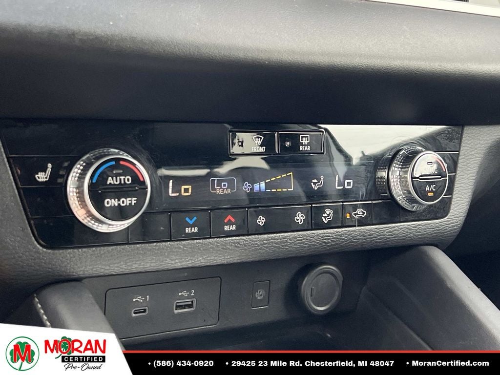 2024 Mitsubishi Outlander SEL