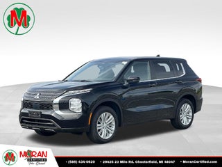 2022 Mitsubishi Outlander ES