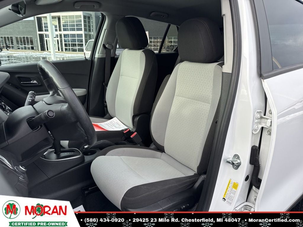 2022 Chevrolet Trax LS