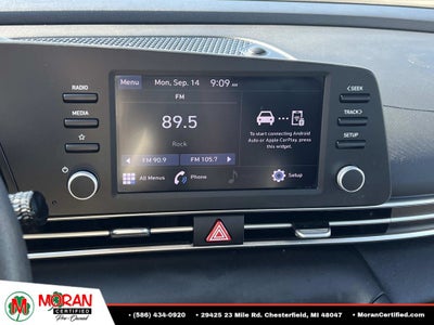 2023 Hyundai Elantra SE