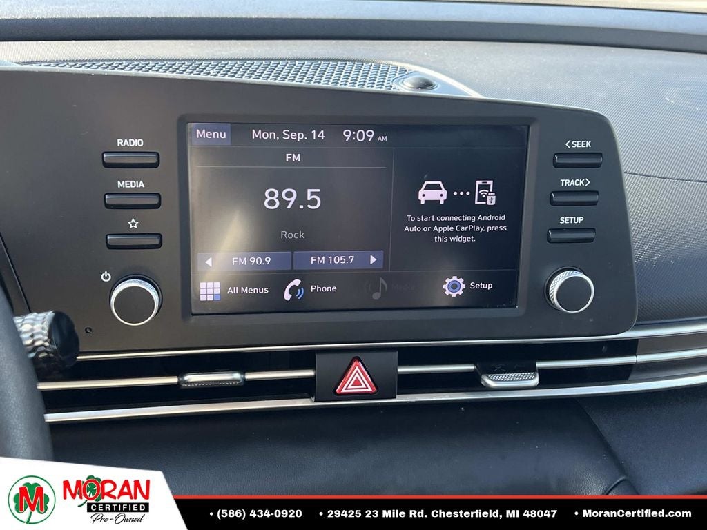 2023 Hyundai Elantra SE