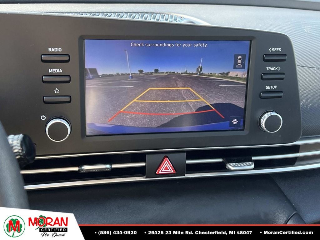 2023 Hyundai Elantra SE