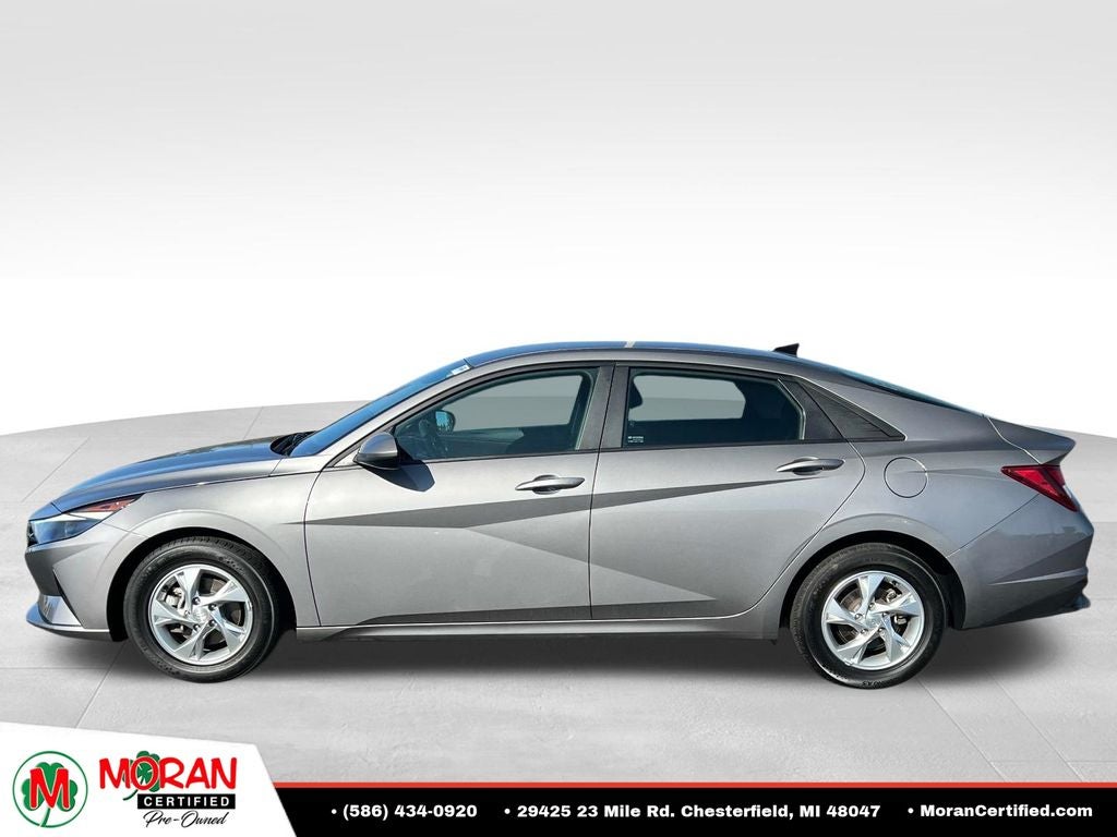 2023 Hyundai Elantra SE