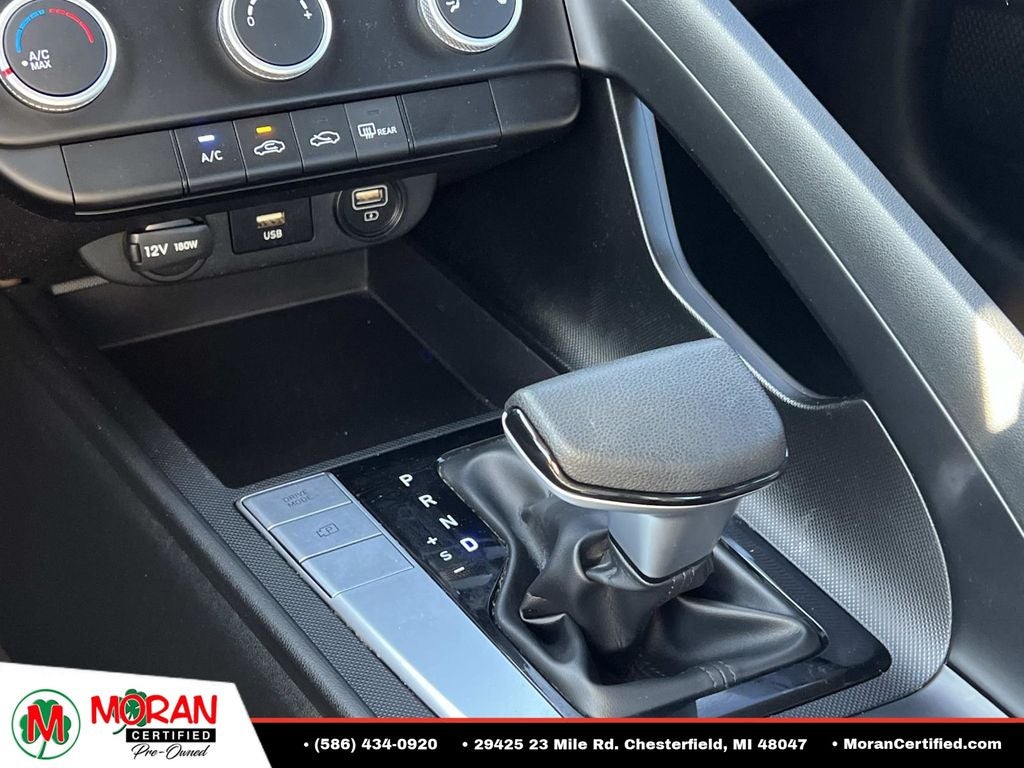 2023 Hyundai Elantra SE