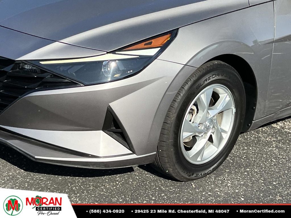 2023 Hyundai Elantra SE
