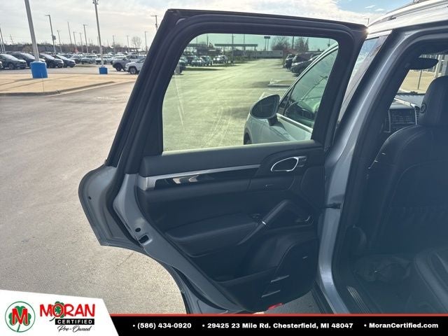 2016 Porsche Cayenne S