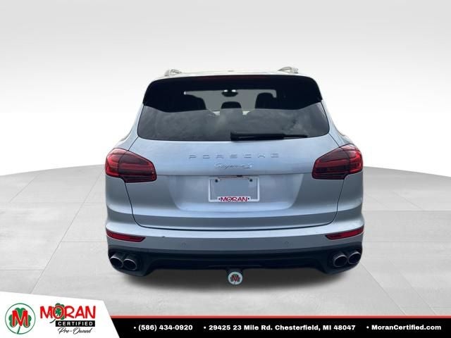 2016 Porsche Cayenne S