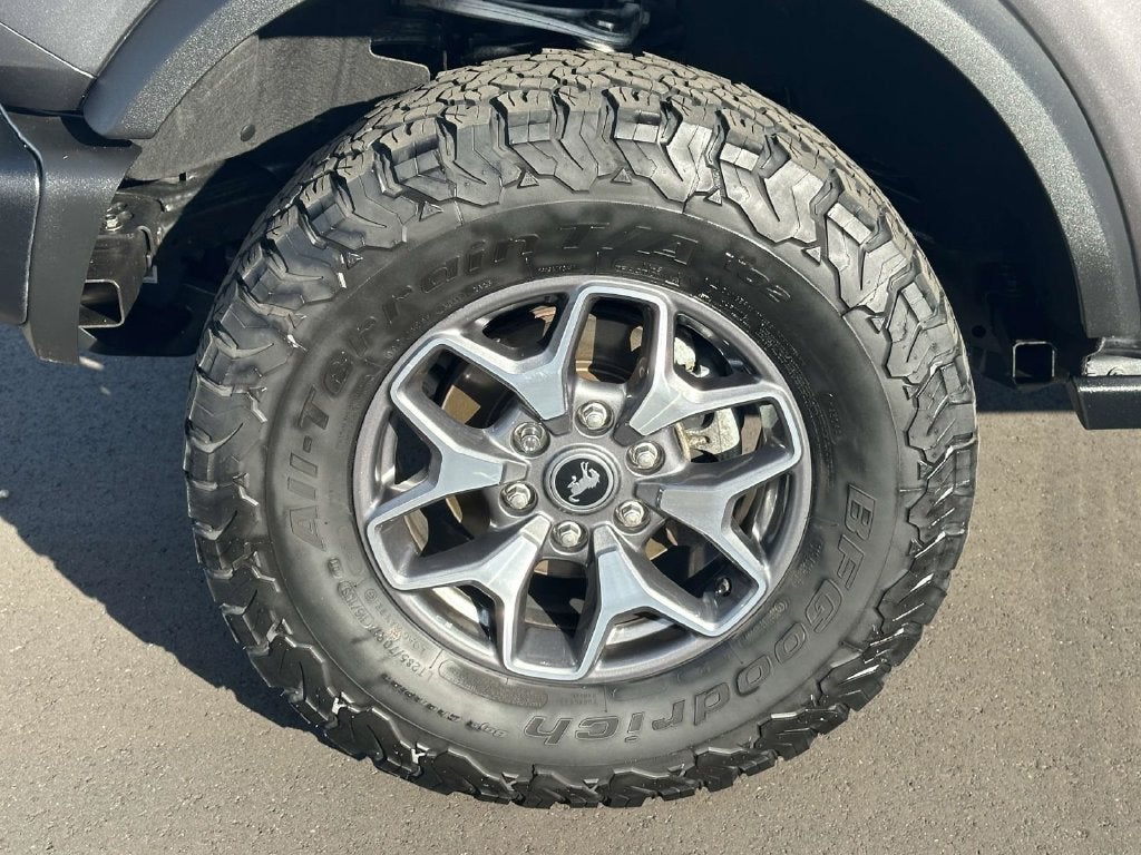 2023 Ford Bronco Base