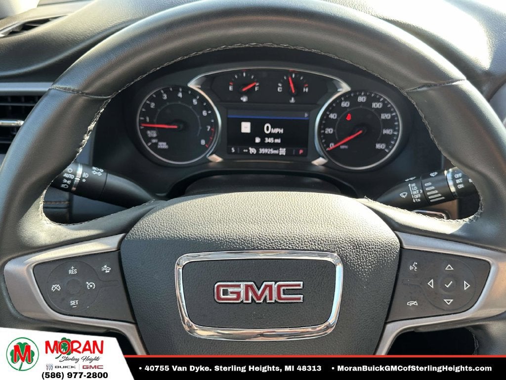 2023 GMC Acadia AT4