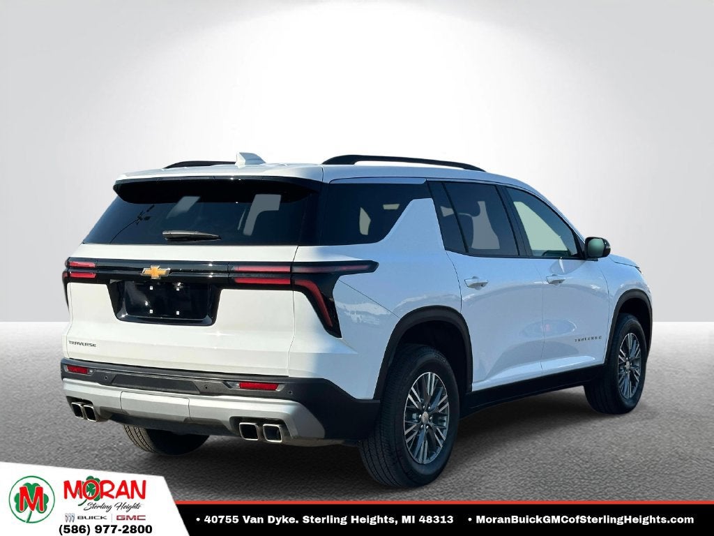 2025 Chevrolet Traverse LT