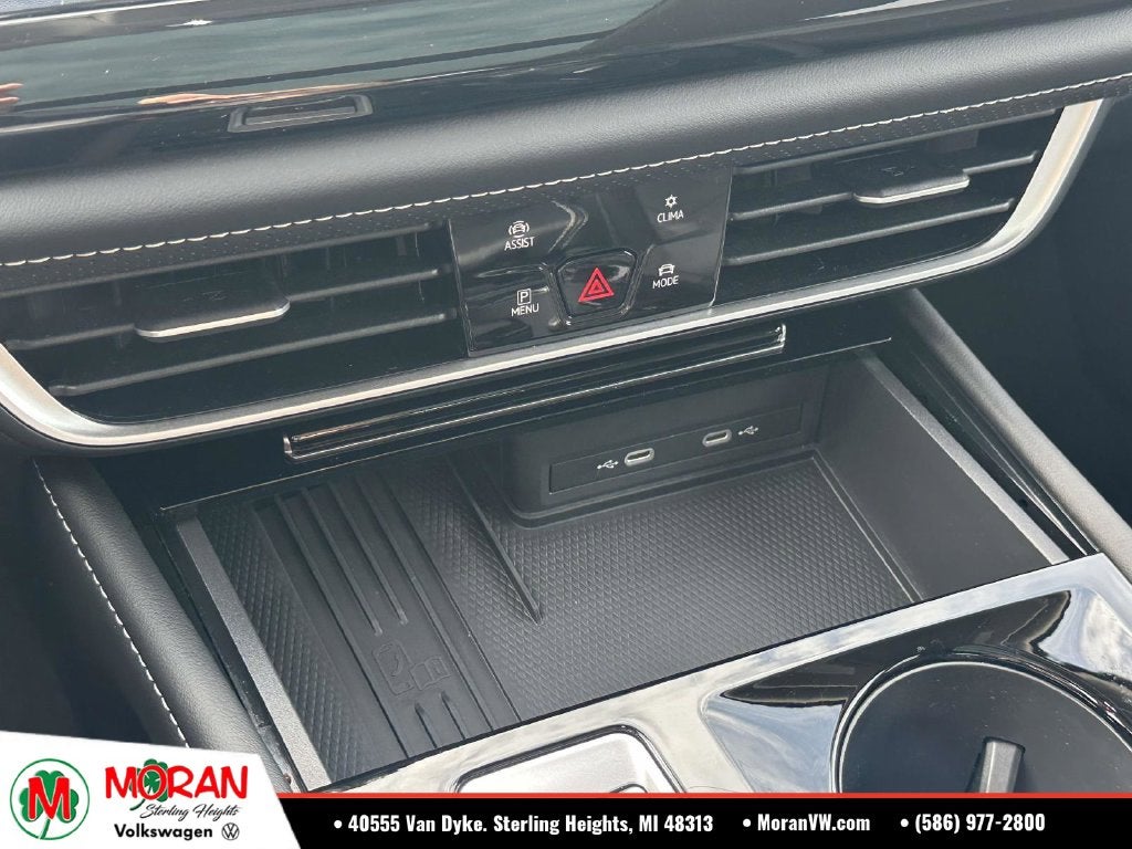 2026 Volkswagen Atlas SE w/Technology