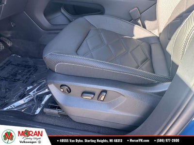 2026 Volkswagen Atlas Cross Sport 2.0T SE