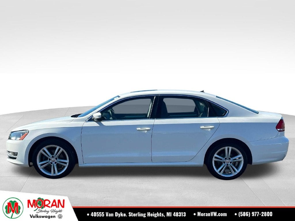 2013 Volkswagen Passat V6 SE w/Sunroof