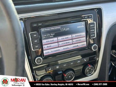 2013 Volkswagen Passat V6 SE w/Sunroof