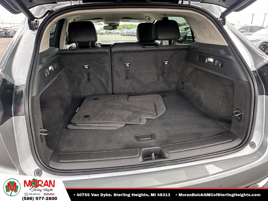 2023 Buick Envision Essence - Photo 10
